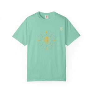 Unisex T-shirt Featuring Golden Light Mantra - Island Reef, L